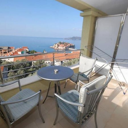 Bmv Room 2 With East Island View Свети Стефан Екстериор снимка
